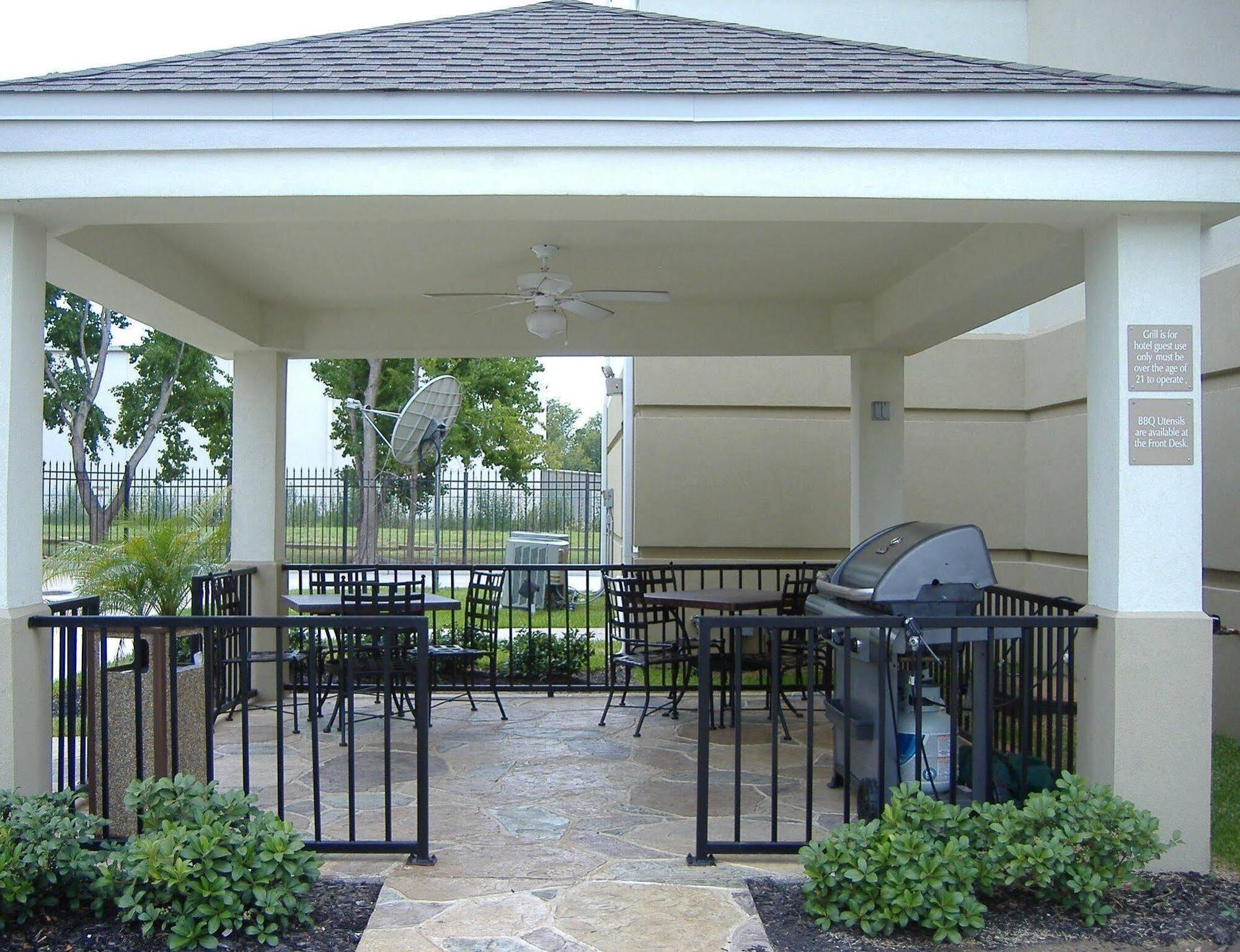 Candlewood Suites Houston Medical Center By Ihg Exterior foto